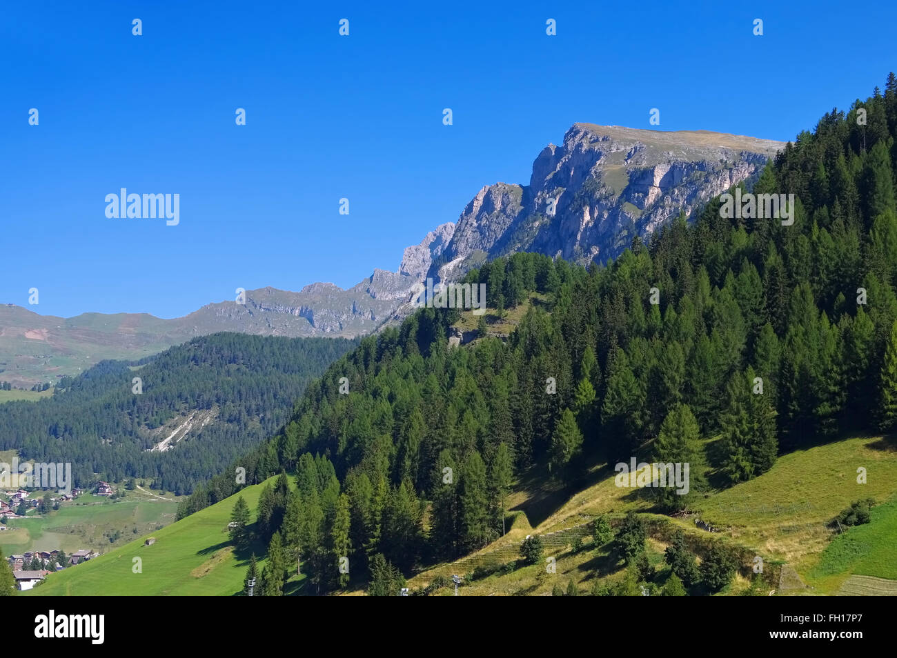 Sellajoch in den Dolomiten, italienische Alpen - Sella pass in Dolomites, italian Alps Stock Photo