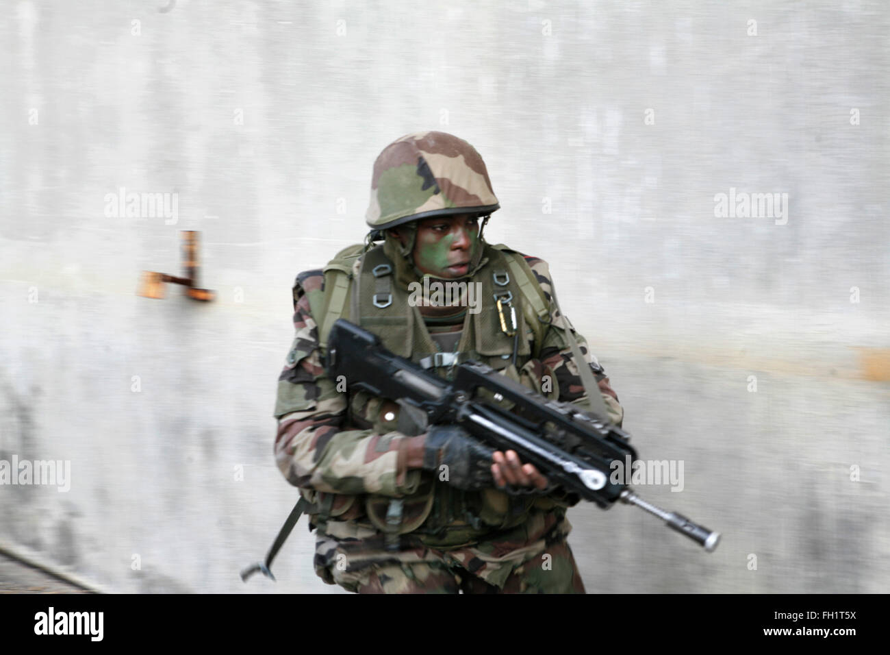 Member of the French Foreign Legion take part in a training assault on ...