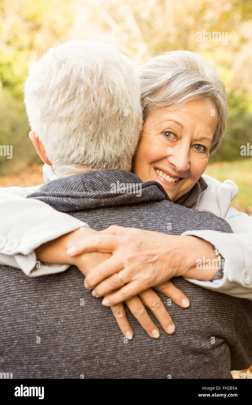 Senior couple in the park Stock Photo - Alamy