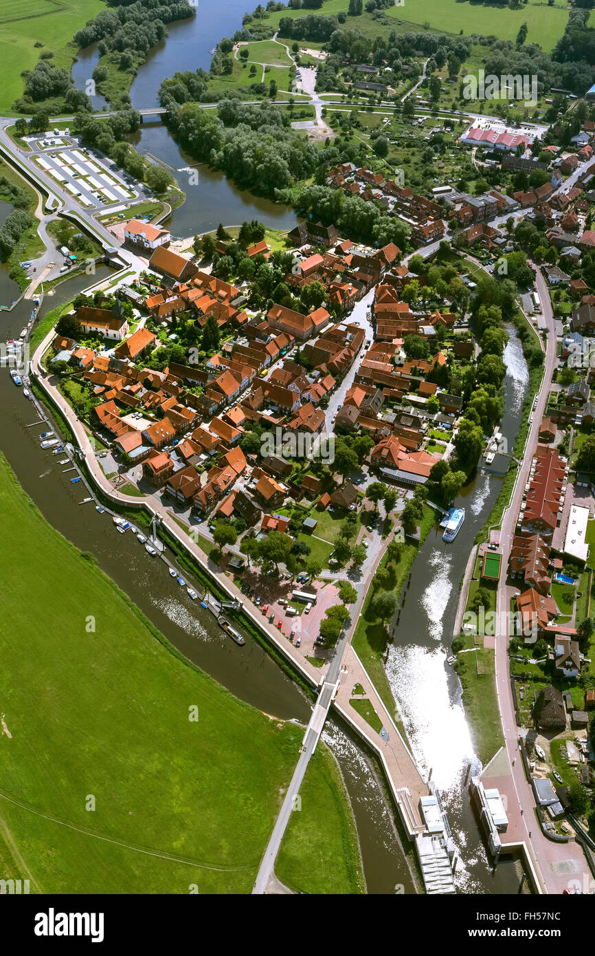 Aerial view, old town of Hitzacker with Jeetzel and Old Jeetzel, Elbe, Elbe, Hochwaaserschutzbauten, lock, Hitzacker (Elbe) Stock Photo
