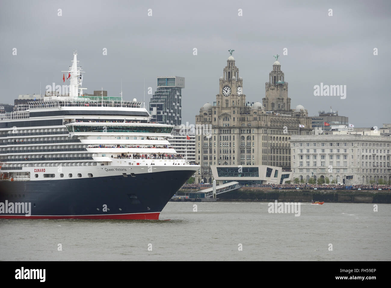 The Three Queens festival on the River Mersey. Three Cunard cruise ships visiting Liverpool UK Stock Photo