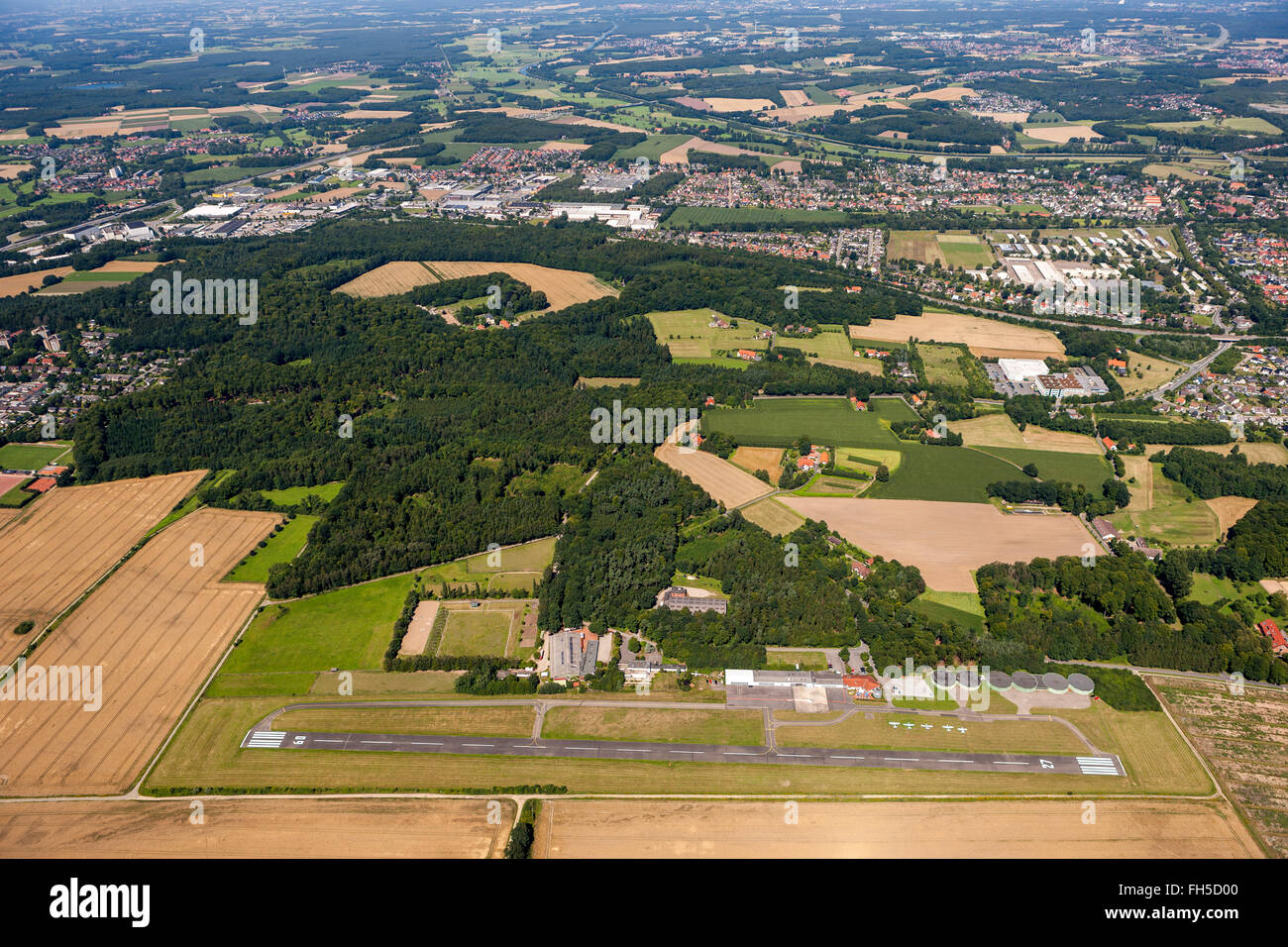 Aerial view, airport OsnabrückAtterheide, general aviation, landing