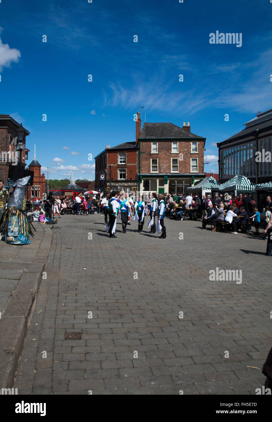 Women's Morris Dancing Group Stockport Folk Festival  2015 Stockport Cheshire England Stock Photo