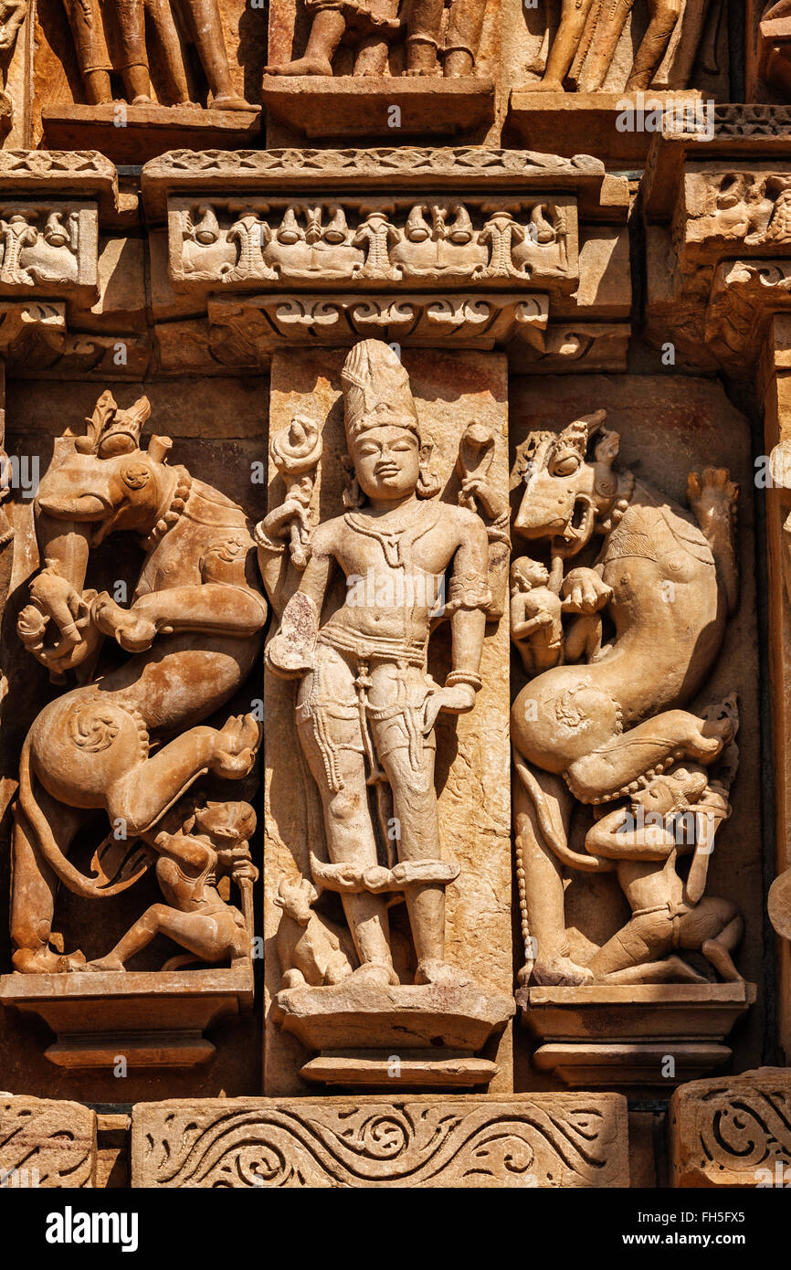 Sculptures on Khajuraho temples Stock Photo Alamy