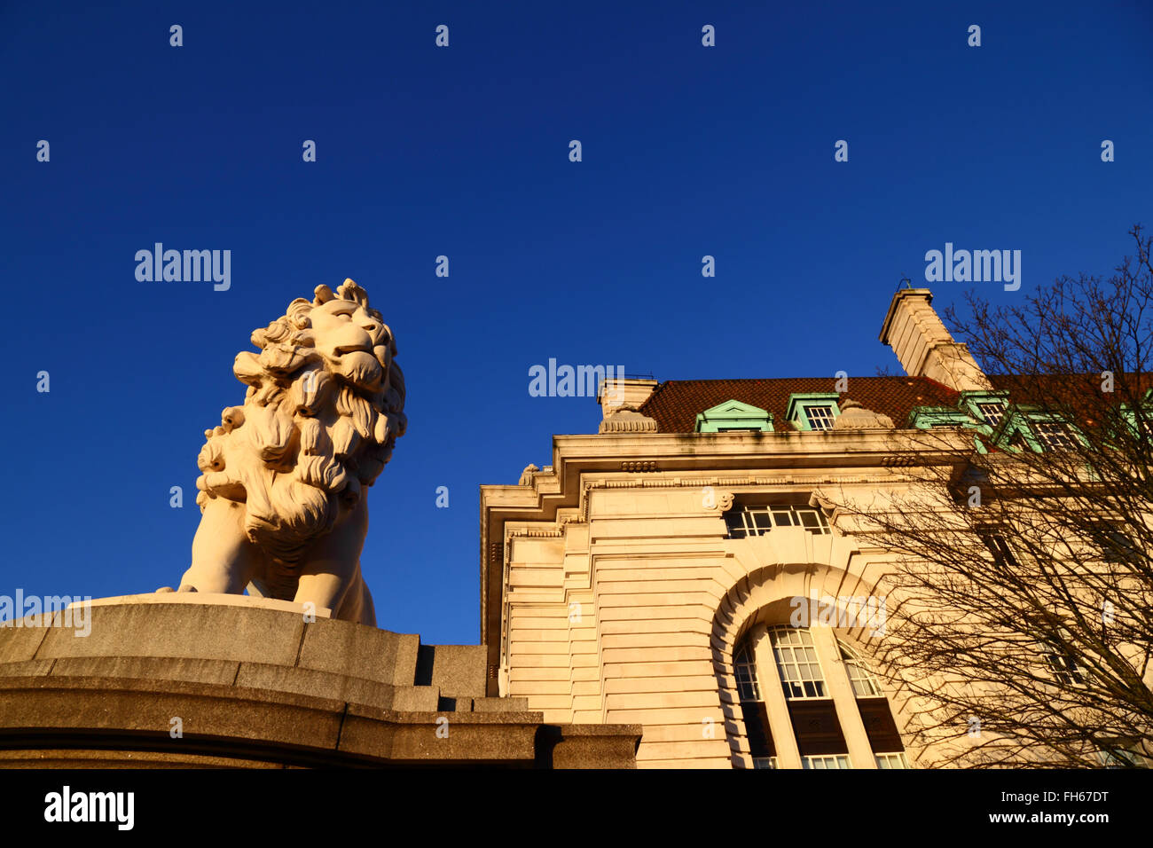 South Bank Lion statue and part of County Hall, Lambeth, London ...