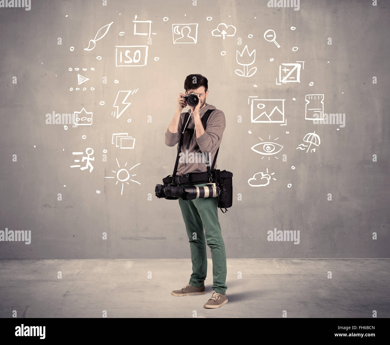 Camera Learning Photographer learning to use camera Stock Photo - Alamy