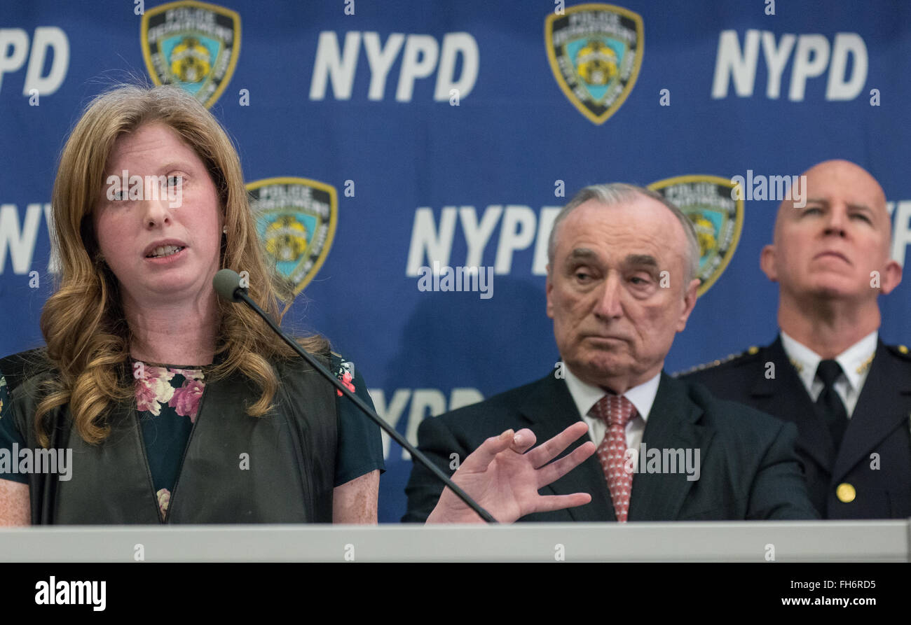 New York, United States. 23rd Feb, 2016. NYPD Deputy Commissioner of Information Technology Jessica Tisch (left) speaks to the press. NYC Mayor Bill de Blasio and Police Commissioner William Bratton held a press briefing at One Police Plaza, the headquarters of the NYPD, to announce the launch of 'CompStat 2.0,' a new system for both publicly sharing crime data and enabling much accelerated distribution of vital police information resources among officers in the field. Credit:  Albin Lohr-Jones/Pacific Press/Alamy Live News Stock Photo