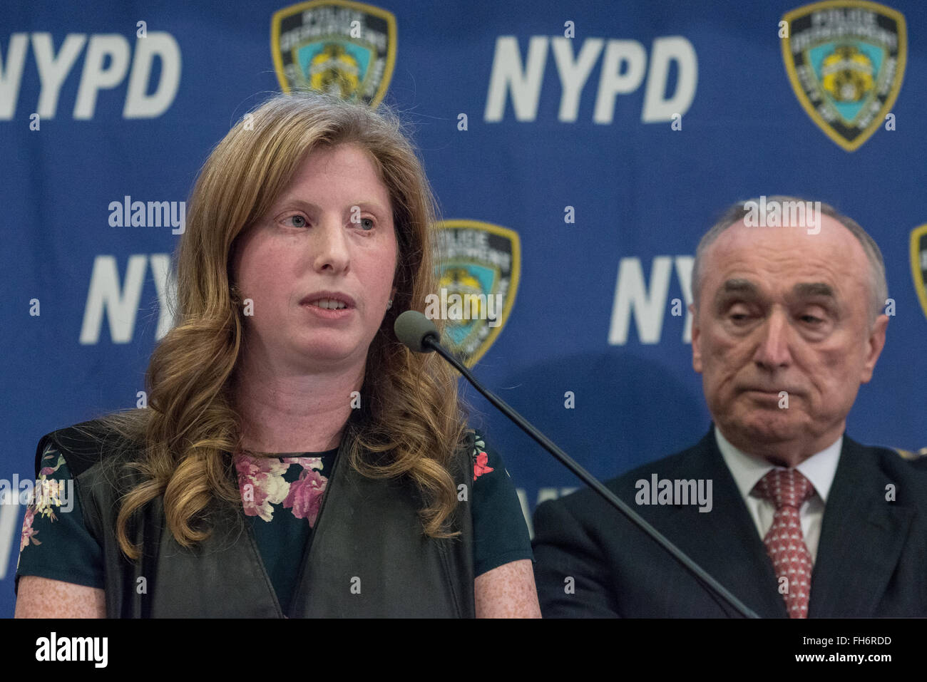 New York, United States. 23rd Feb, 2016. NYPD Deputy Commissioner of Information Technology Jessica Tisch (left) speaks to the press. NYC Mayor Bill de Blasio and Police Commissioner William Bratton held a press briefing at One Police Plaza, the headquarters of the NYPD, to announce the launch of 'CompStat 2.0,' a new system for both publicly sharing crime data and enabling much accelerated distribution of vital police information resources among officers in the field. Credit:  Albin Lohr-Jones/Pacific Press/Alamy Live News Stock Photo