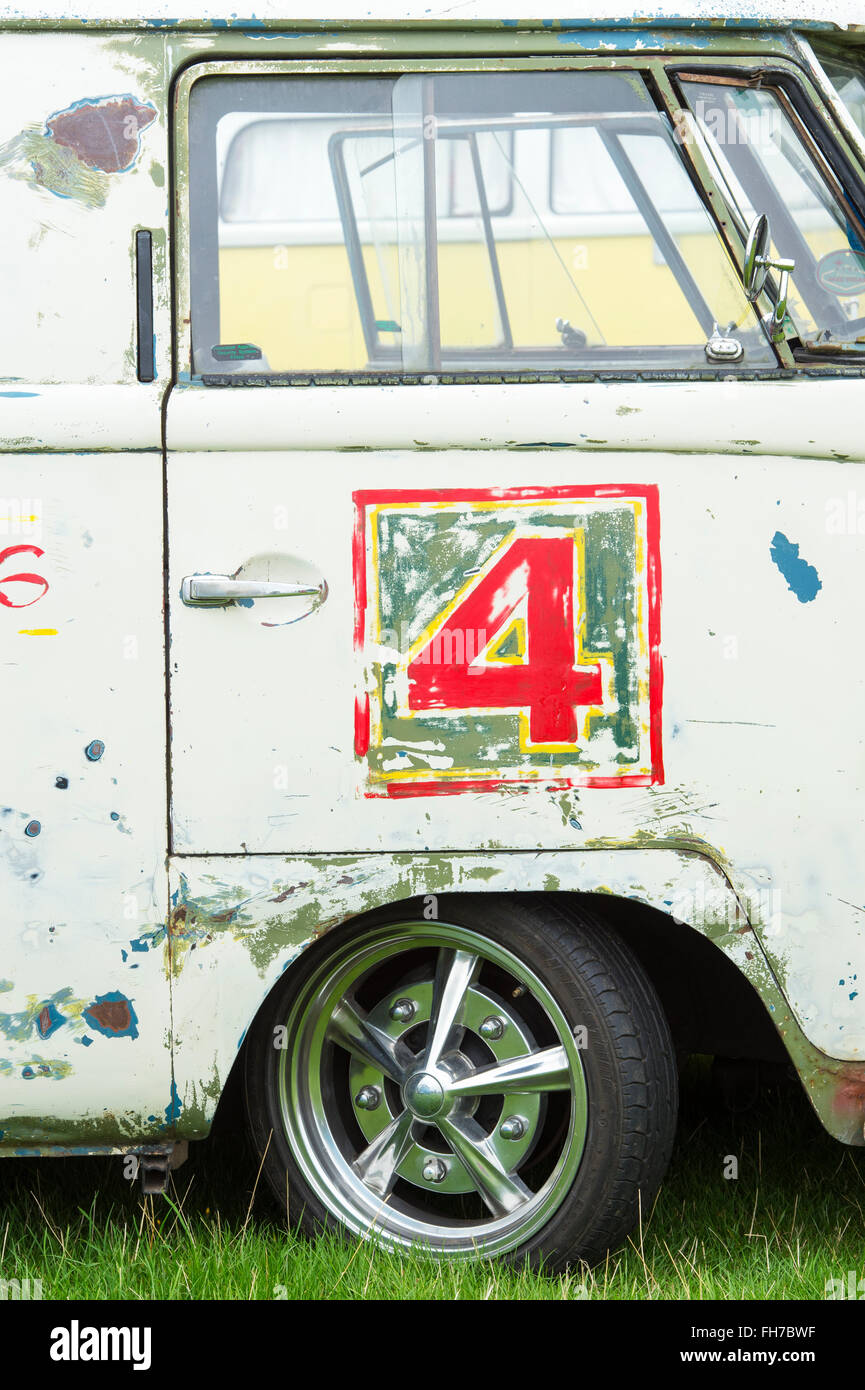 Retro style VW Split Screen Volkswagen camper van at a VW show. England ...
