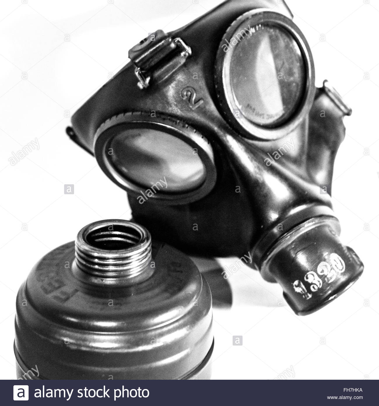 gas mask ww2 for sale gas mask ww2 for sale