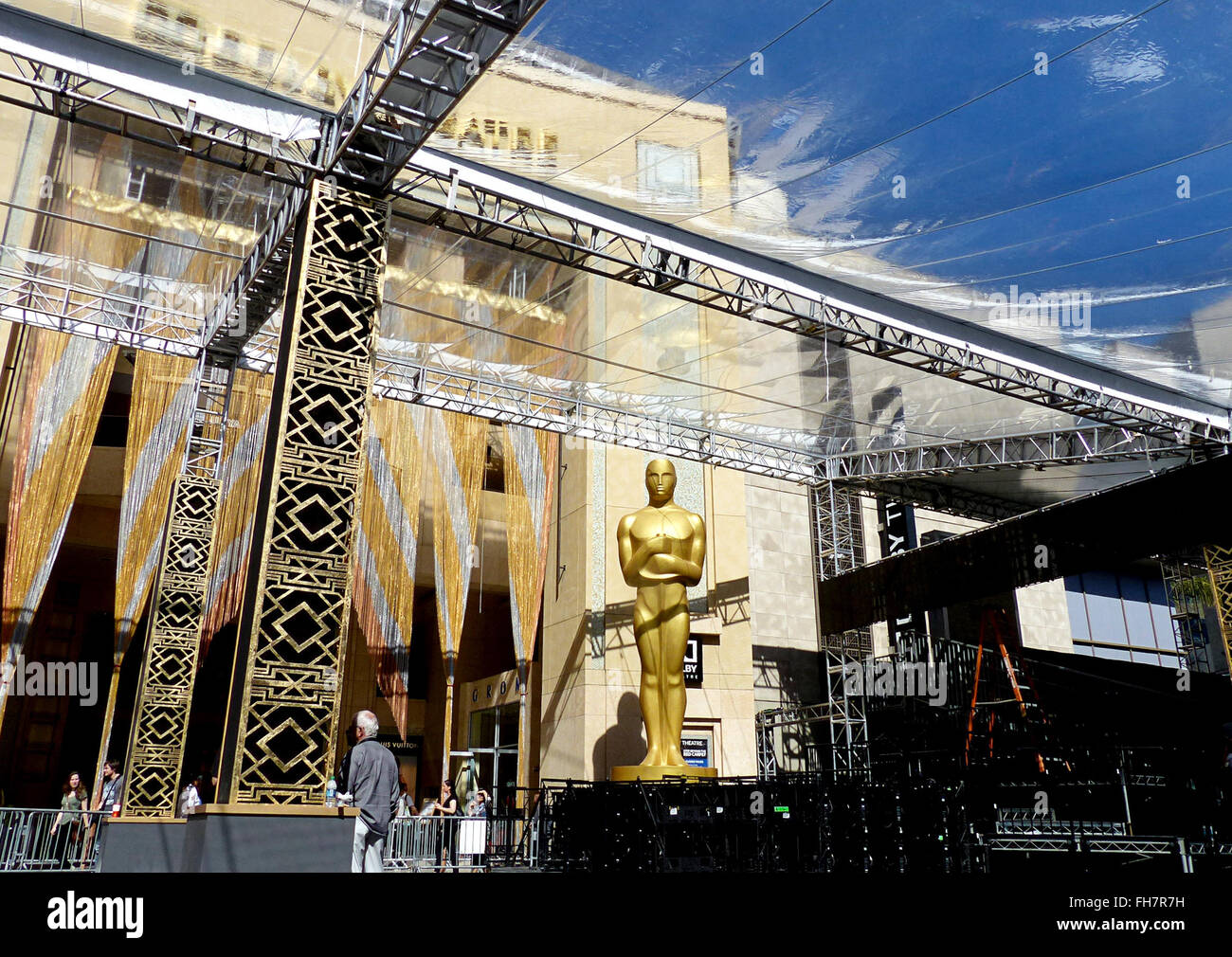 statuette oscar - Location par thème/Cinéma - La festibox