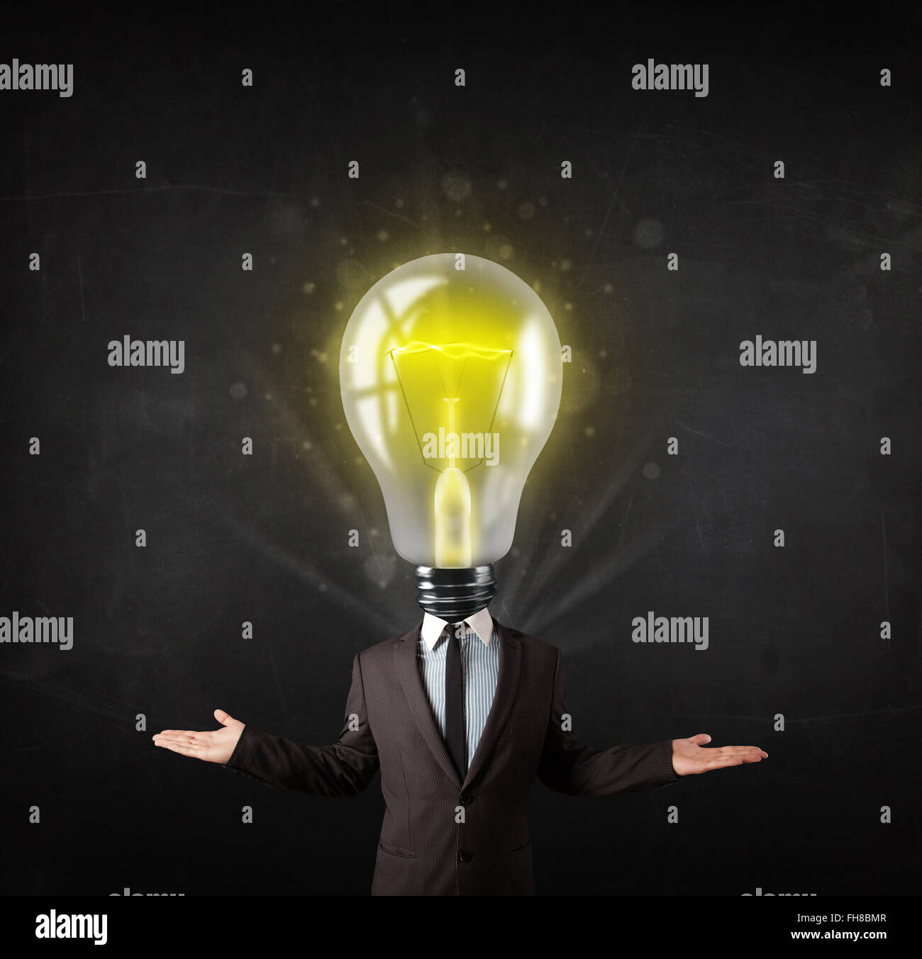Business man with light bulb head concept Stock Photo - Alamy