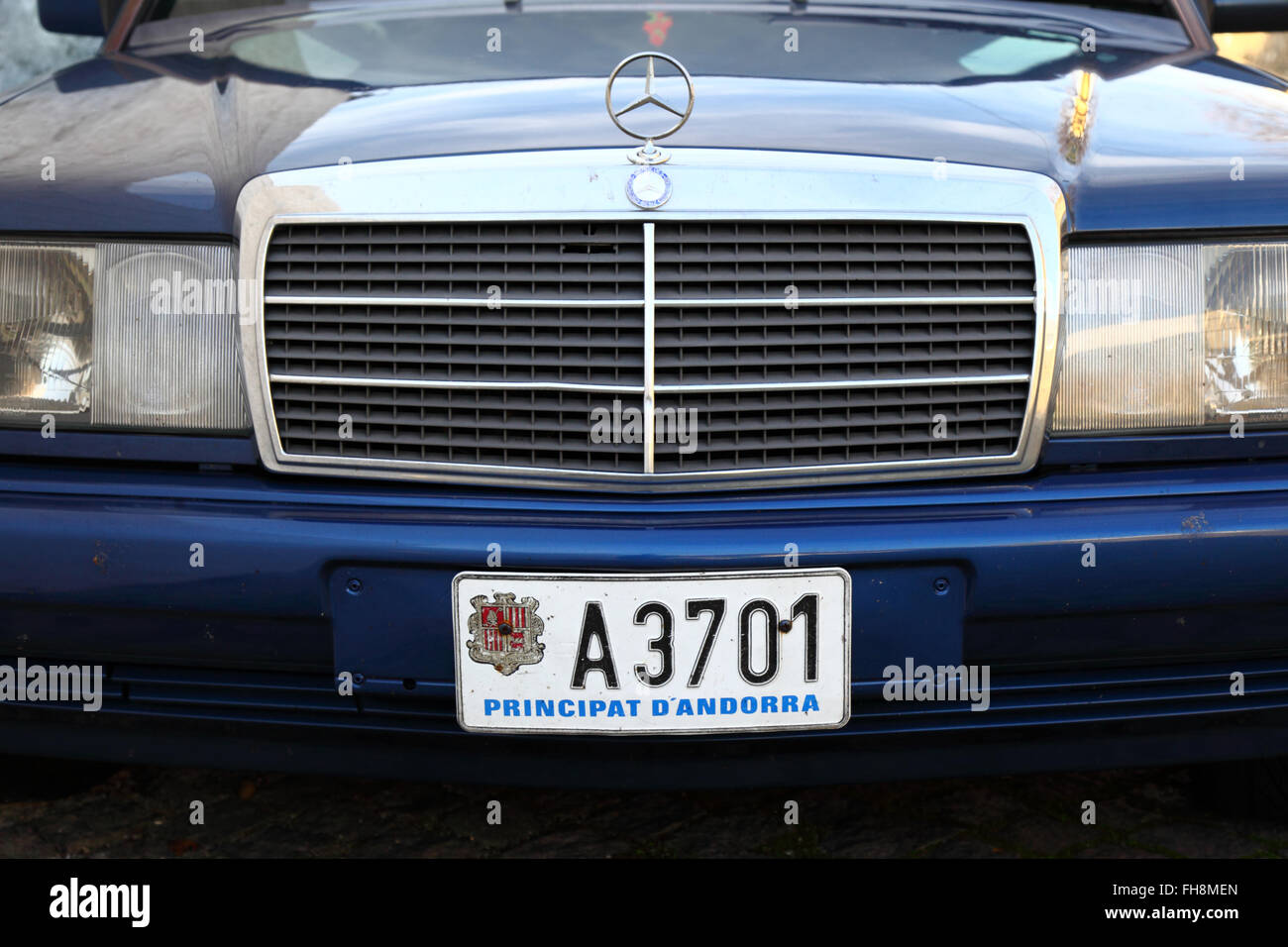 Mercedes benz number plate hires stock photography and images Alamy