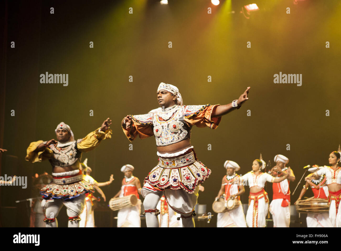Colombo, Sri Lanka. 24th February, 2016. Artists perform traditional