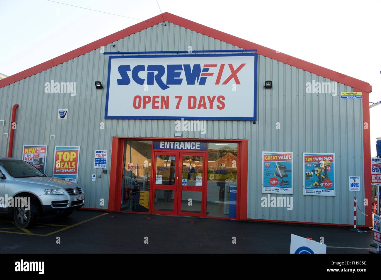 Screwfix store hires stock photography and images Alamy