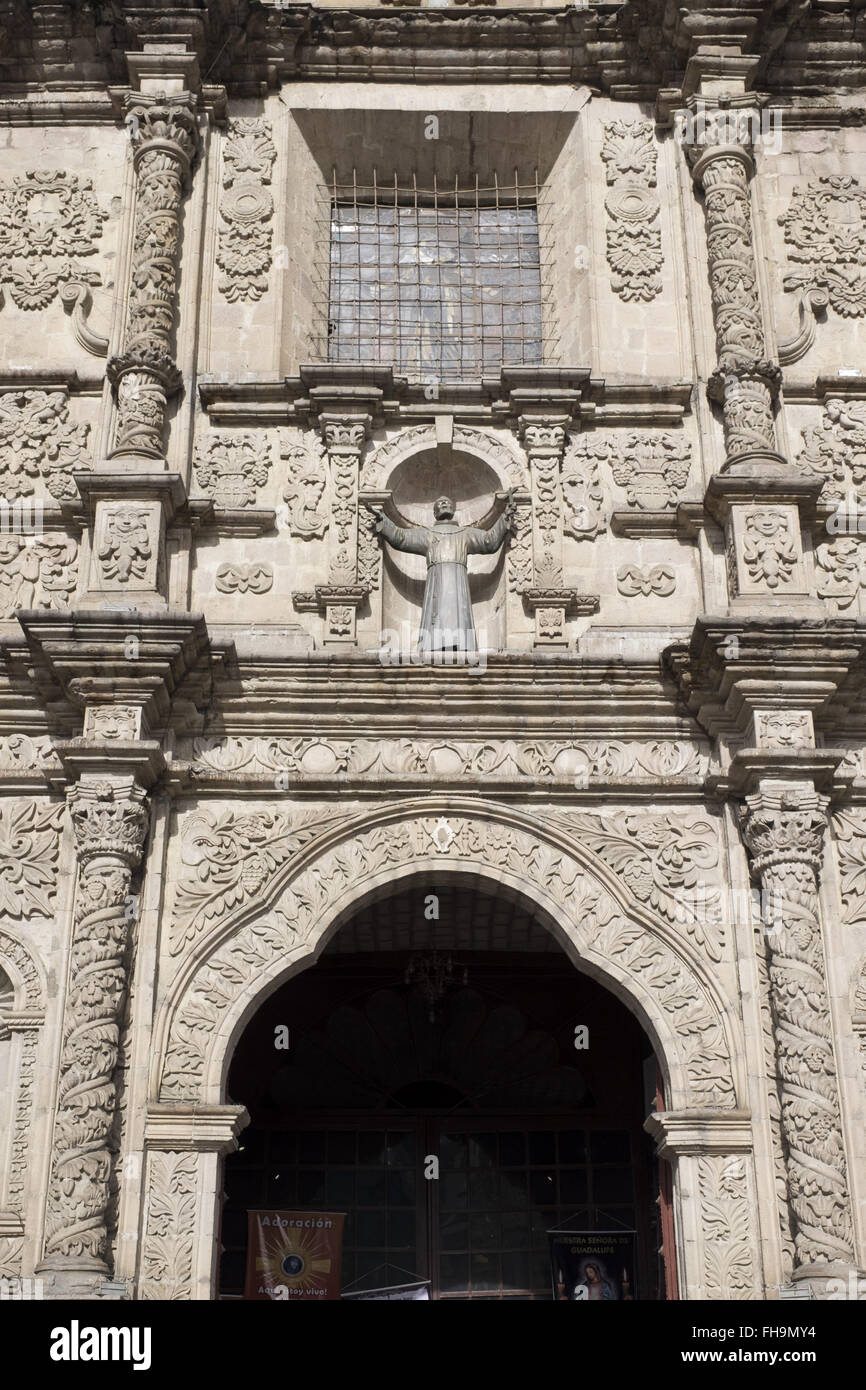 Basilica of San Francisco, Andean Baroque style, built between the sixteenth and eighteenth centuries. La Paz Stock Photo