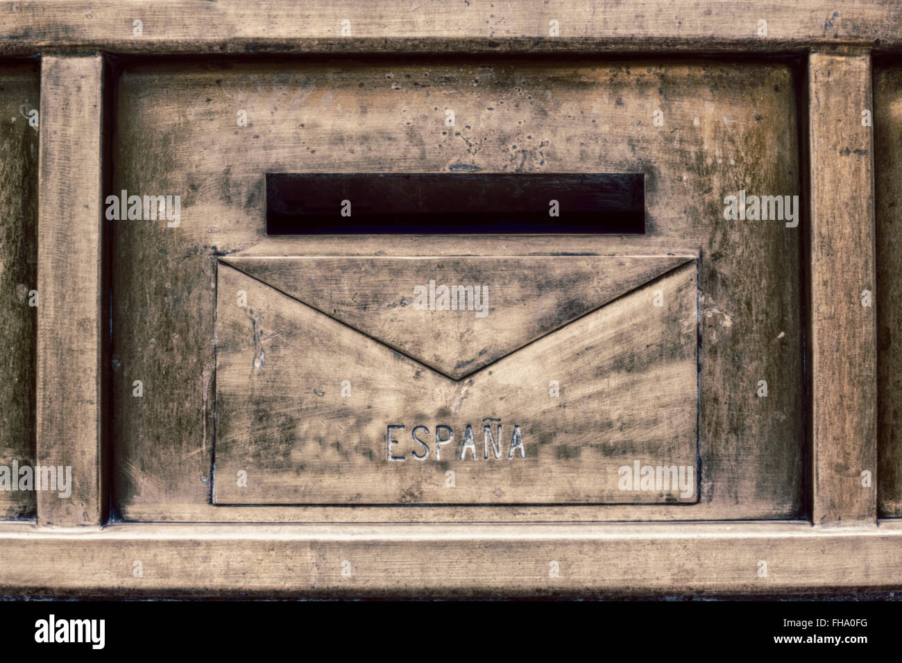 thumbnail image 2 of Polar Aurora Mailbox Cast Aluminum Bronze Mail Box Postal Box Security 2 of 13