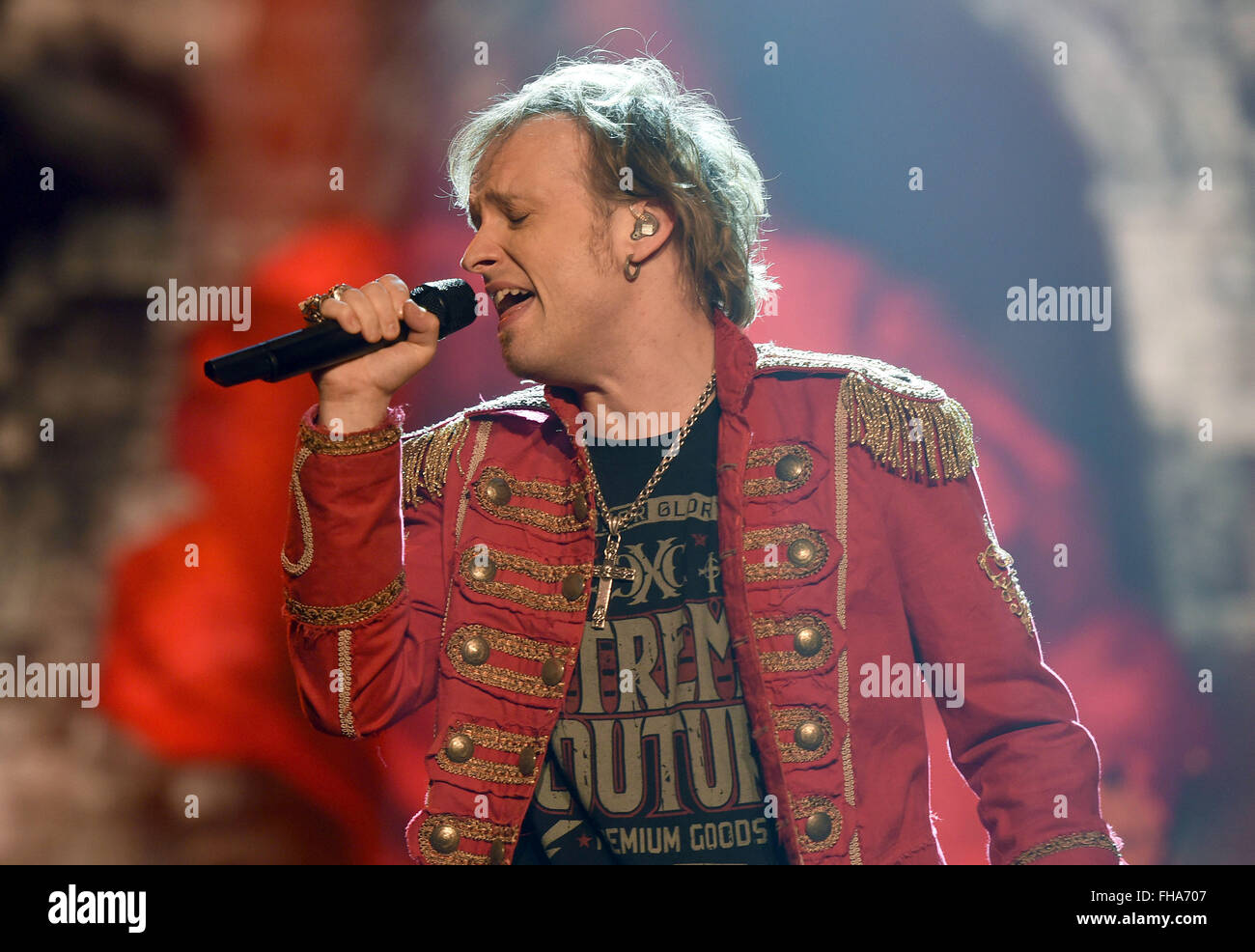 Classify Tobias Sammet