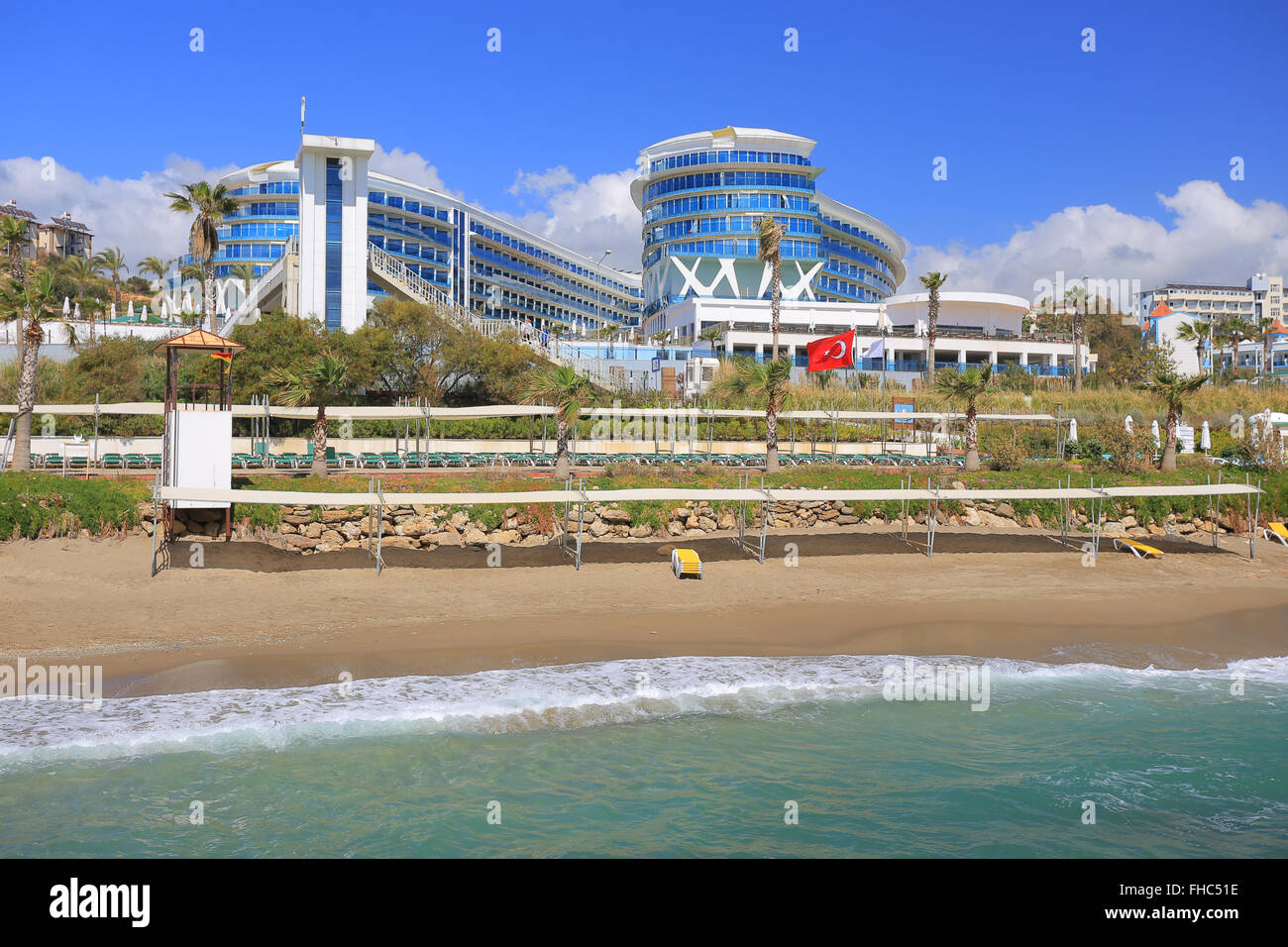 Wave resort hi-res stock photography and images - Alamy
