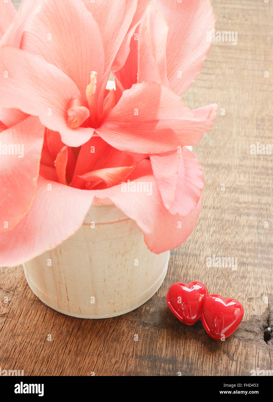 Valentines Day background with Red hearts and flower Stock Photo - Alamy