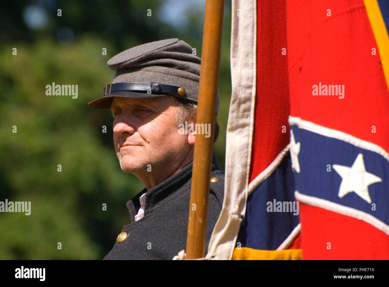 Confederate soldier and flag hires stock photography and images Alamy