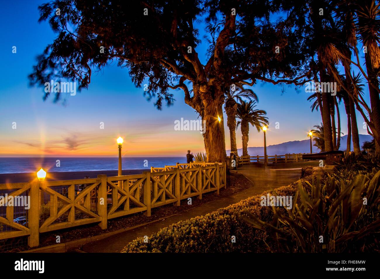 Palisades Park, Santa Monica Ca Sunset Looking North Stock Photo Alamy