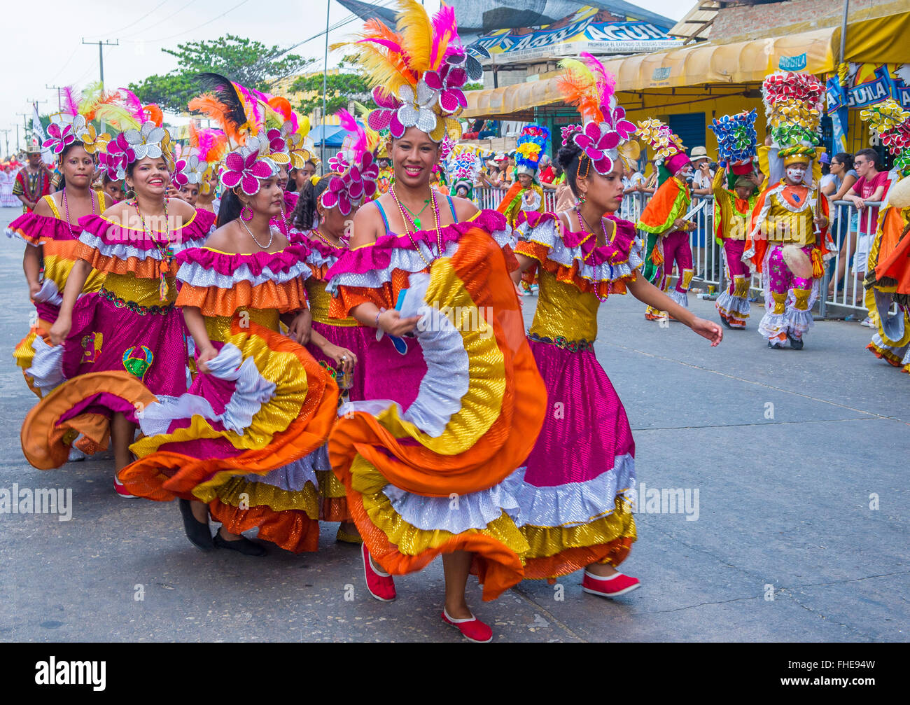Cumbia dance colombia hi-res stock photography and images - Alamy