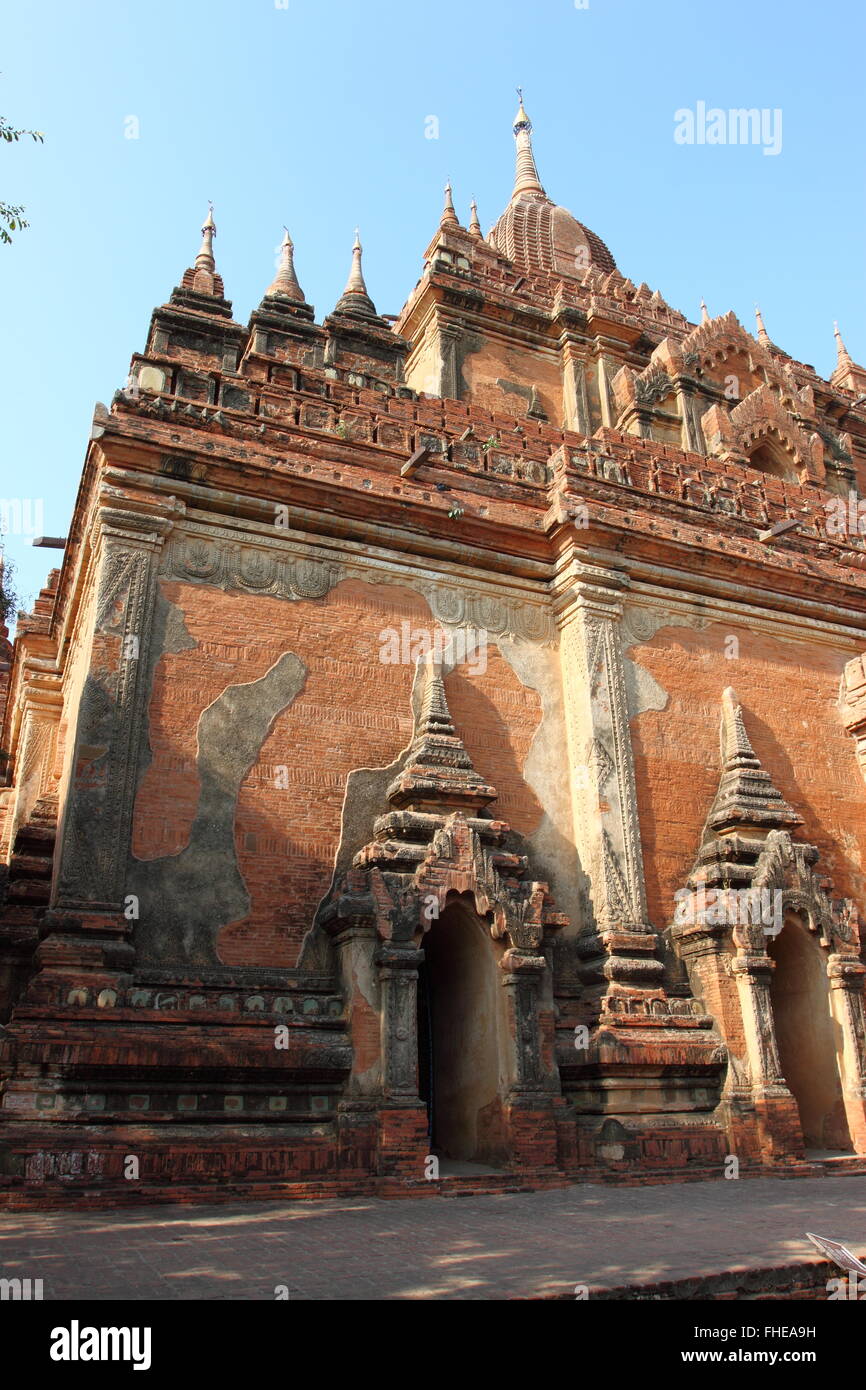 old Buddhist temples and pagodas in Bagan, Myanmar Stock Photo - Alamy