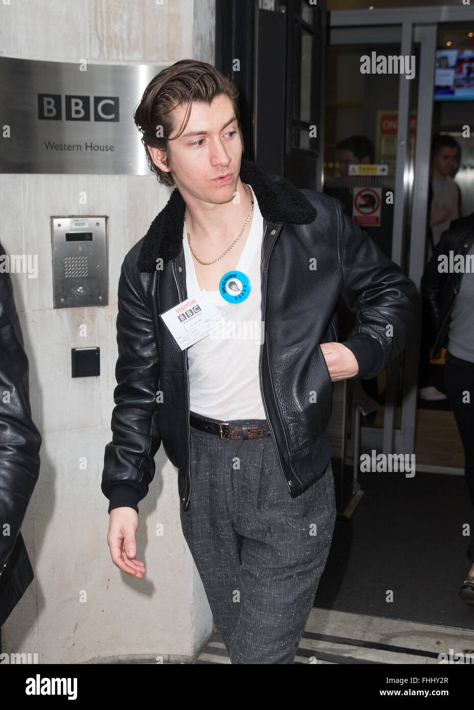 Alex Turner of the Arctic Monkeys pictured arriving at the Radio 2 studio  Featuring: Alex Turner, Arctic Monkeys Where: London, United Kingdom When:  25 Jan 2016 Stock Photo - Alamy