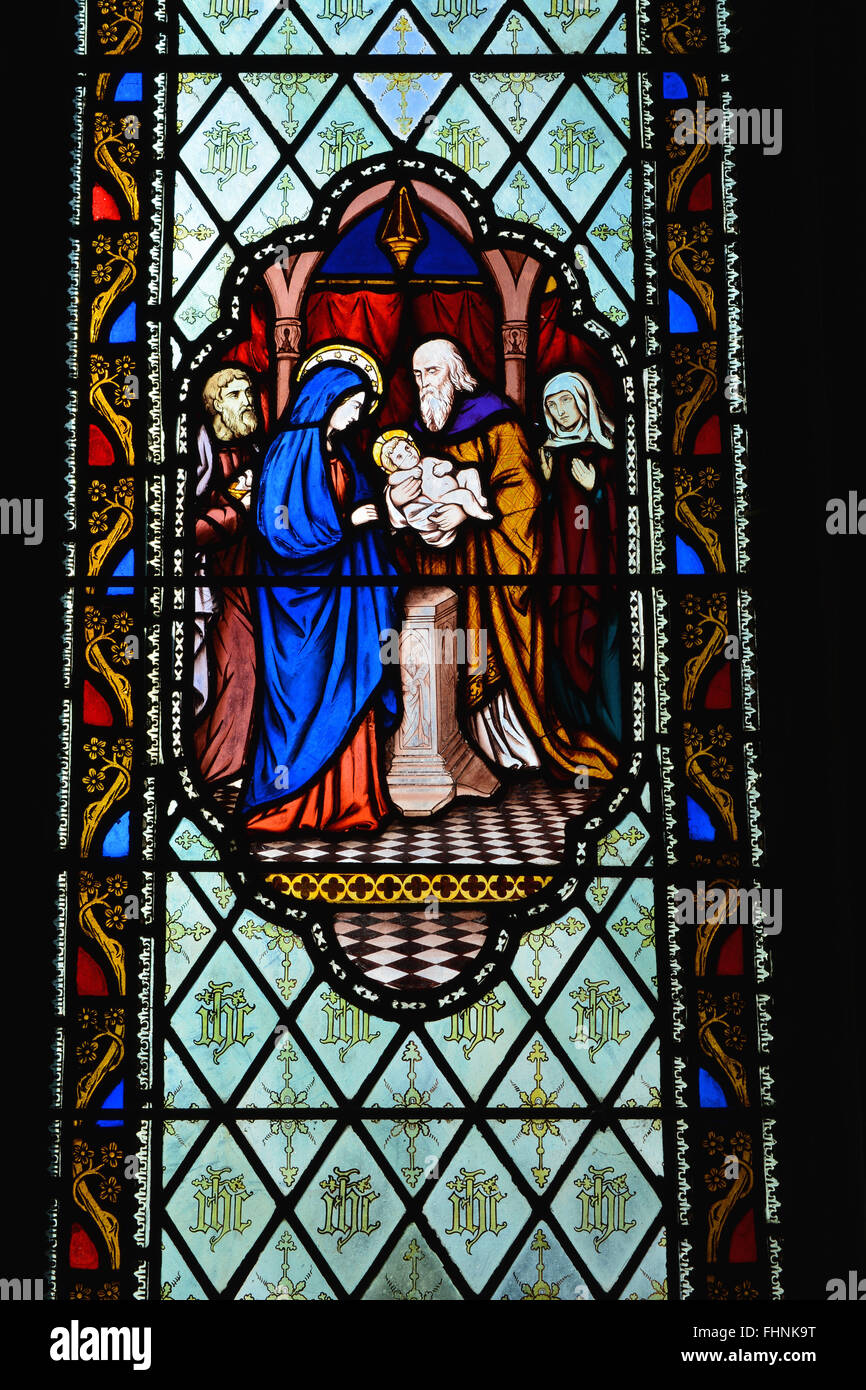 Stained glass window depicting Mary and Baby Jesus, Holy Trinity Church ...