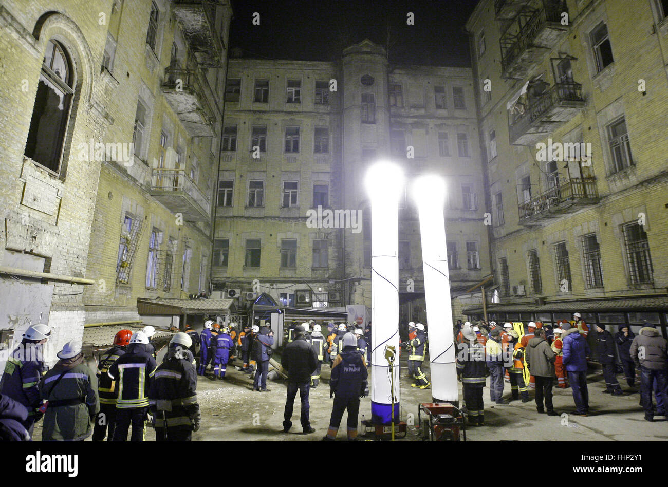 Kiev, Ukraine. 25th Feb, 2016. Ukrainian rescuers during a rescue ...