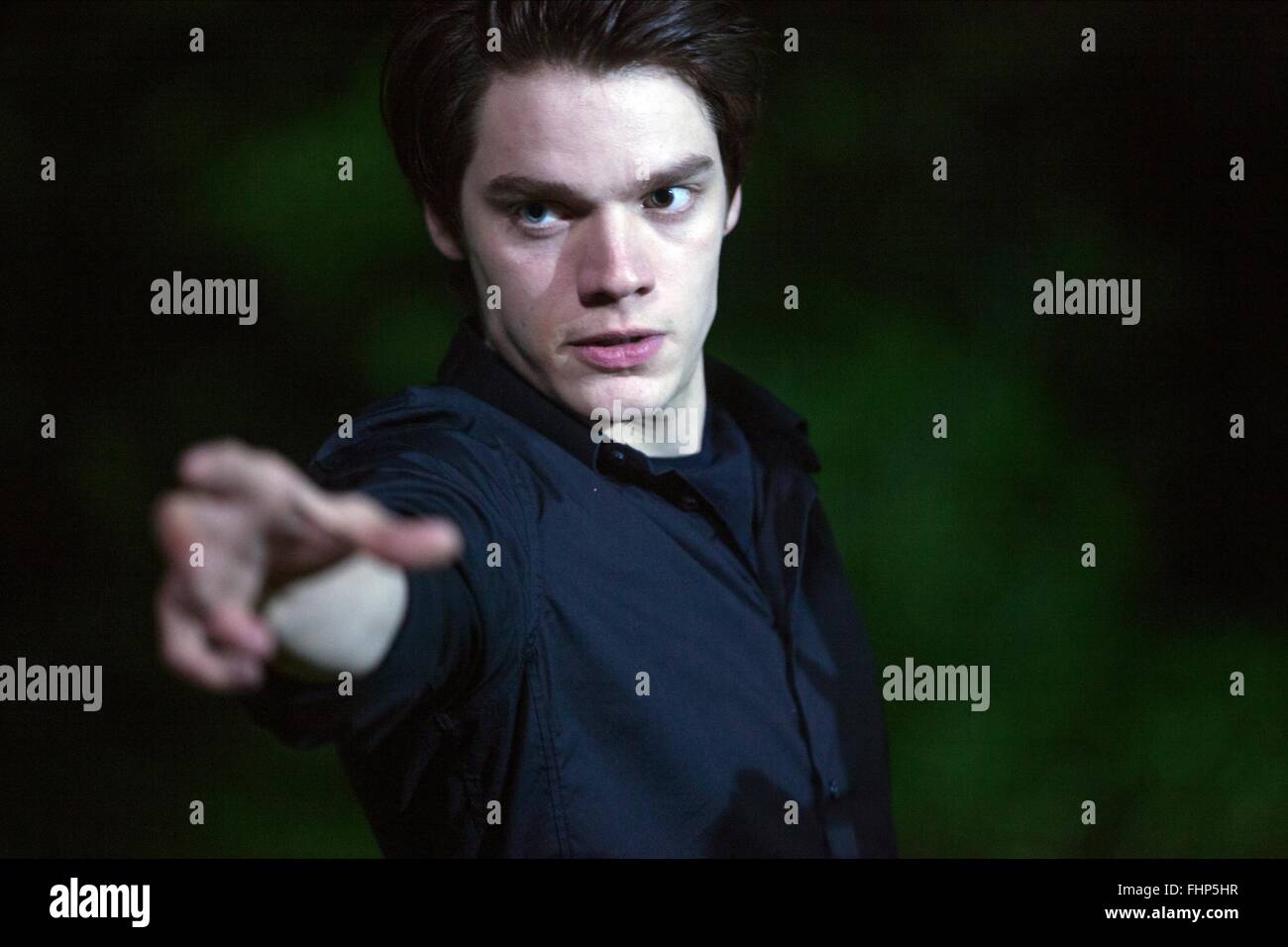 Dominic Sherwood Vampire Academy 2014 Stock Photo Alamy
