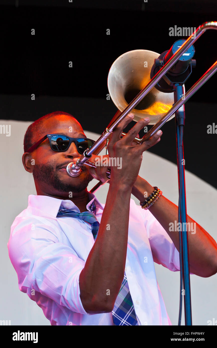 Trombone shorty hires stock photography and images Alamy