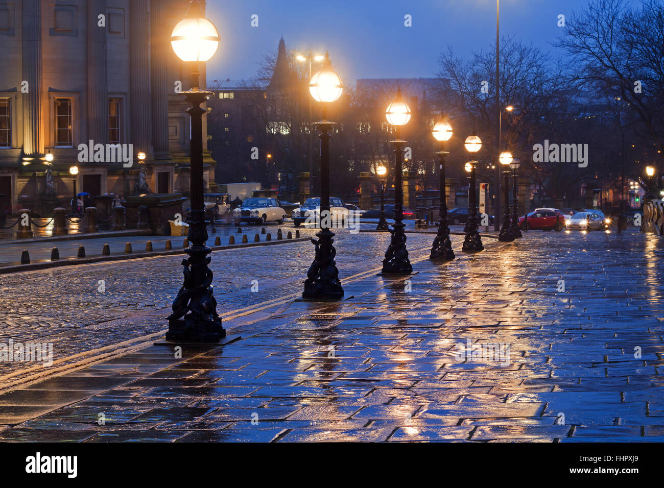 Victorian Street Lamp Night Hi-Res Stock Photography And Images - Alamy