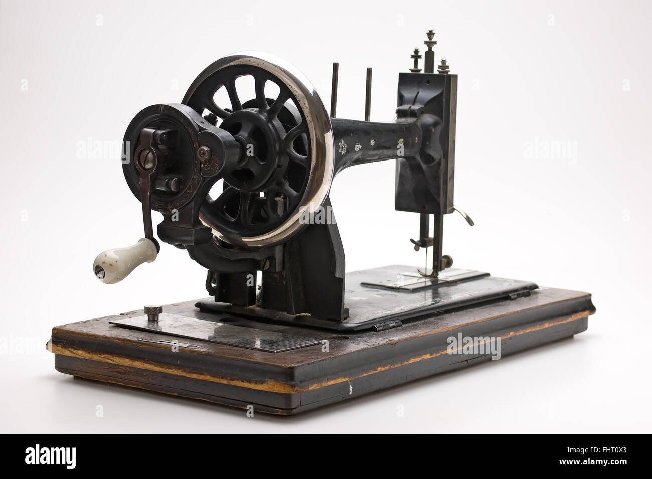Old sewing machine Stock Photo - Alamy