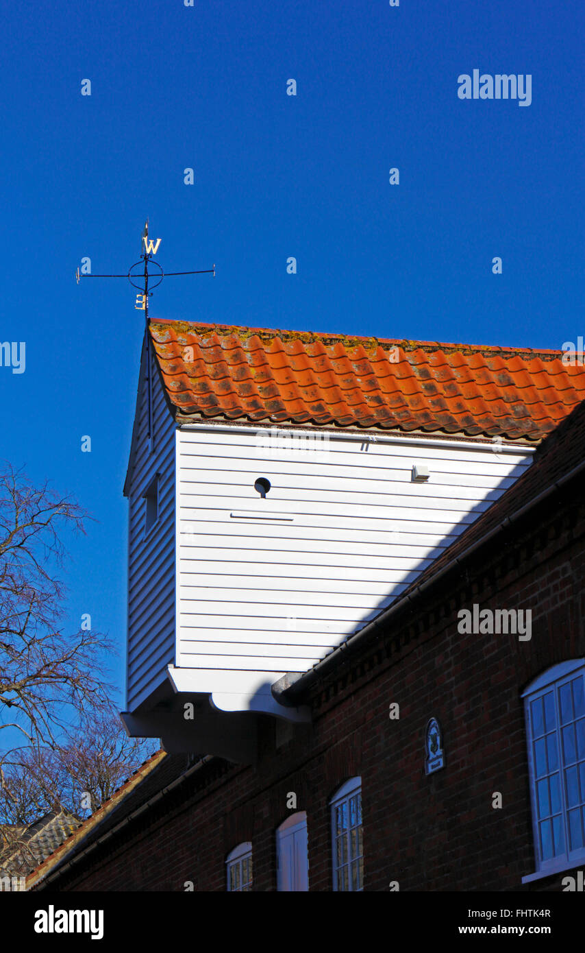 Timber weather vane hires stock photography and images Alamy