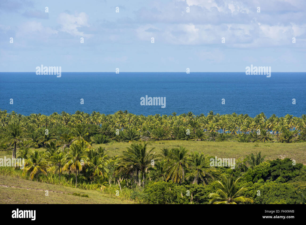 Sea of ??Taipu de Fora Beach - Marau Peninsula - south of Bahia Stock Photo