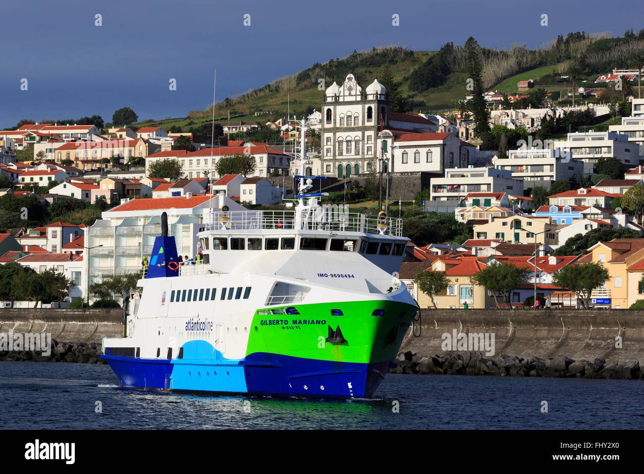 Horta pico ferry