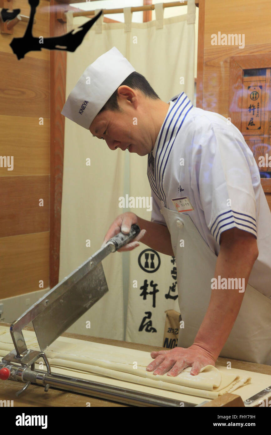 Japan, Honshu, Kanto, Tokyo, Sushi Chef Stock Photo - Alamy