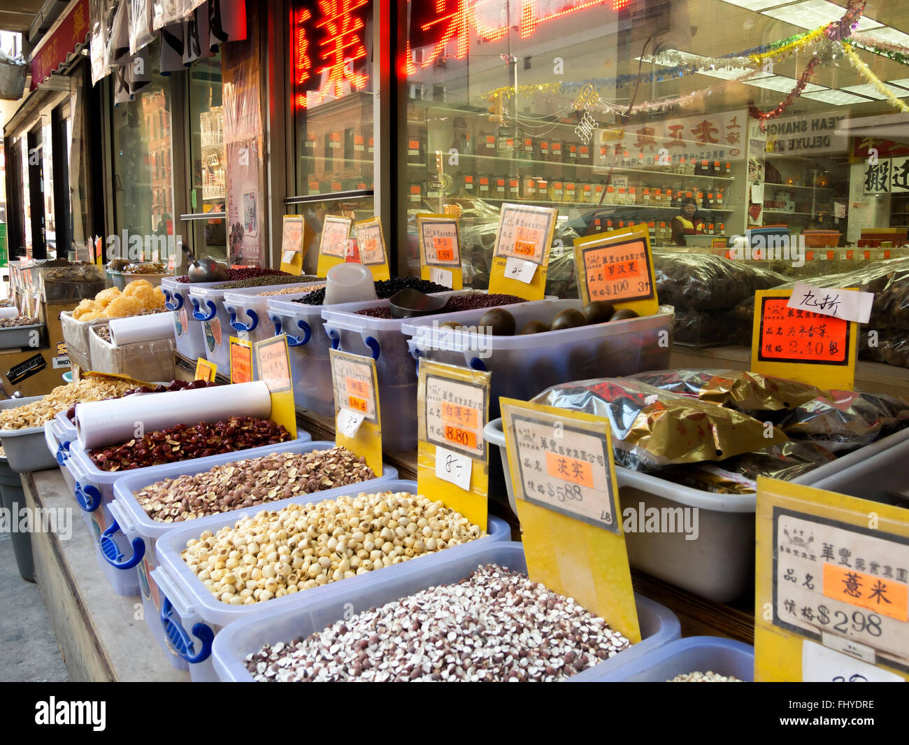 Chinese store at New York Stock Photo Alamy