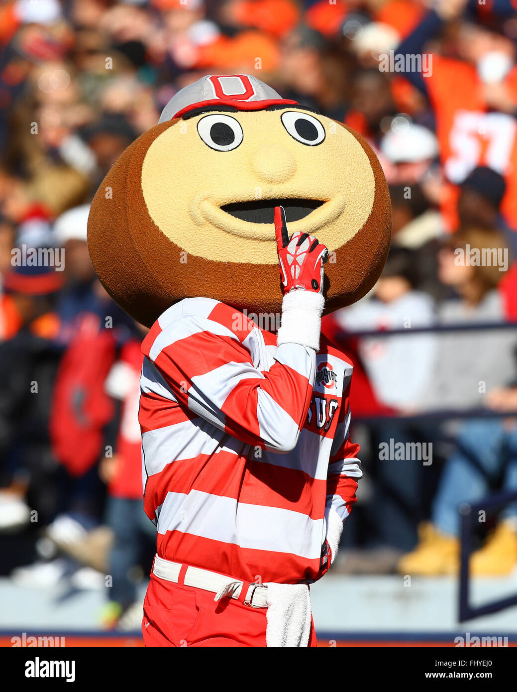 ohio-state-buckeyes-mascot-brutus-is-seen-during-an-ncaa-football-FHYEJ0.jpg