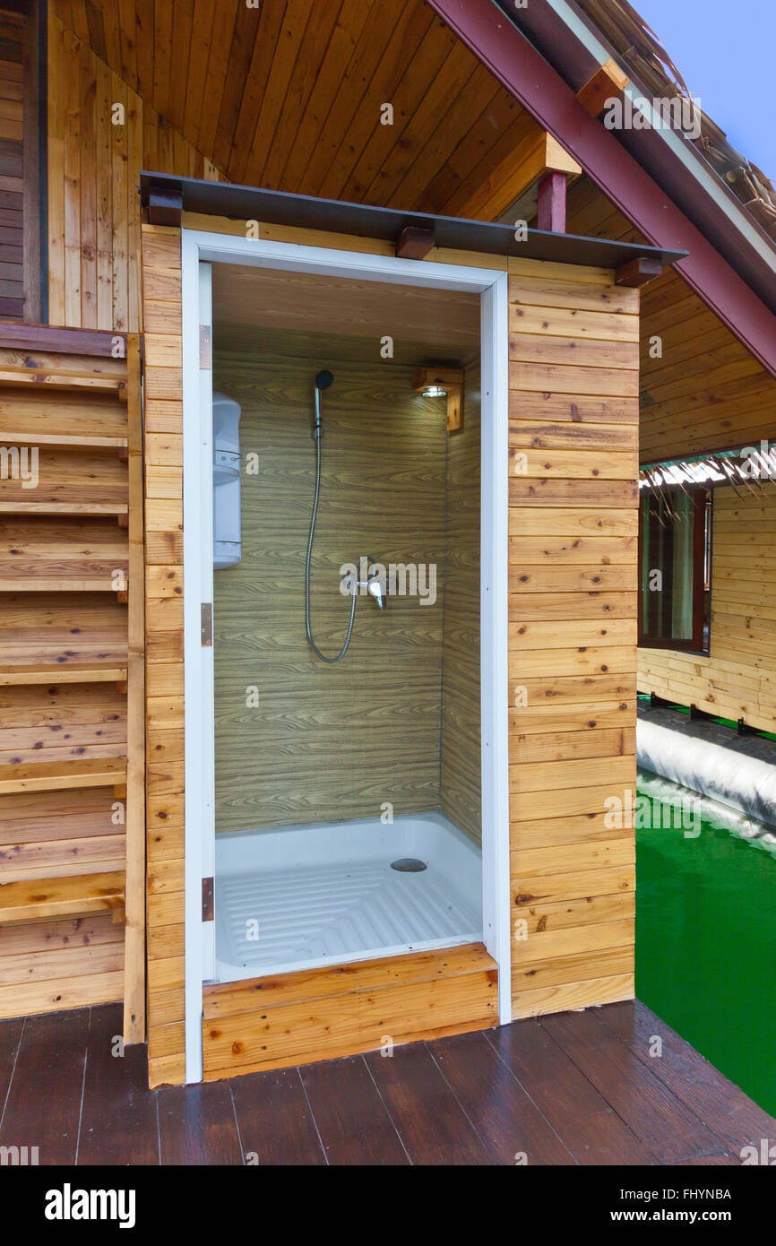 Outdoor Shower At Keeree Warin Raft House Which Provides High End