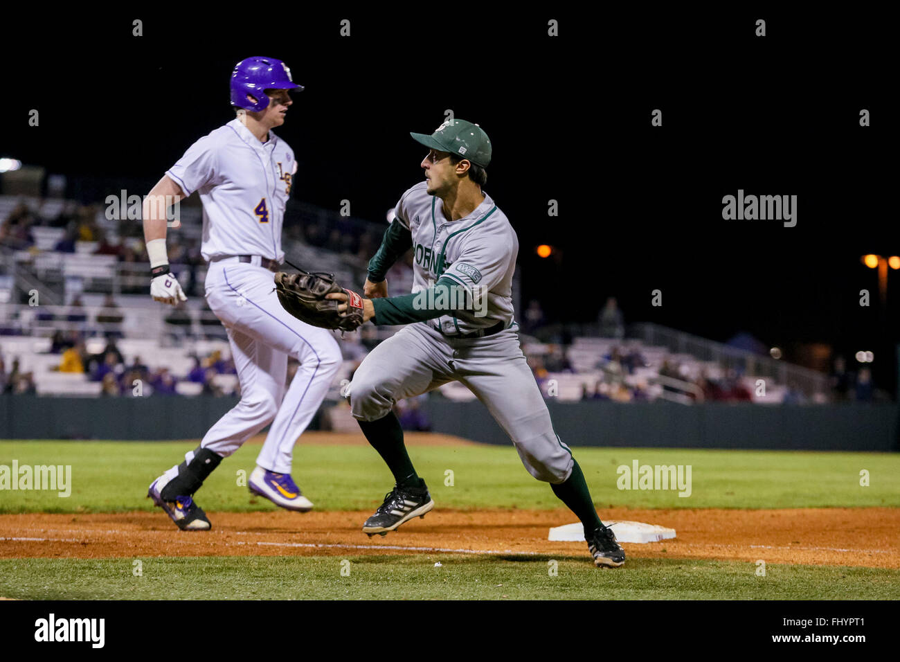 Bryce adams 4 hi-res stock photography and images - Alamy