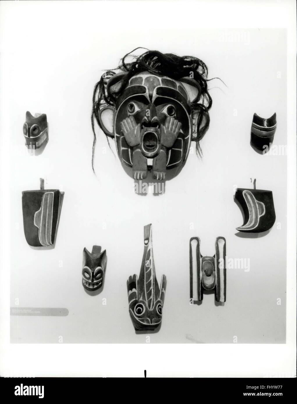 1971 - Art Of The First Americans: Story-telling mask necessitates sleight-of-hand to manipulate interchangeable mouths for various roles: raven fish, eagle, man and some mythical characters. Main mouth is Echo. Objects compose a family ''create, '' Illustrating an ancestral legend, which potlatch host hired a dancer to enact. © Keystone Pictures USA/ZUMAPRESS.com/Alamy Live News Stock Photo