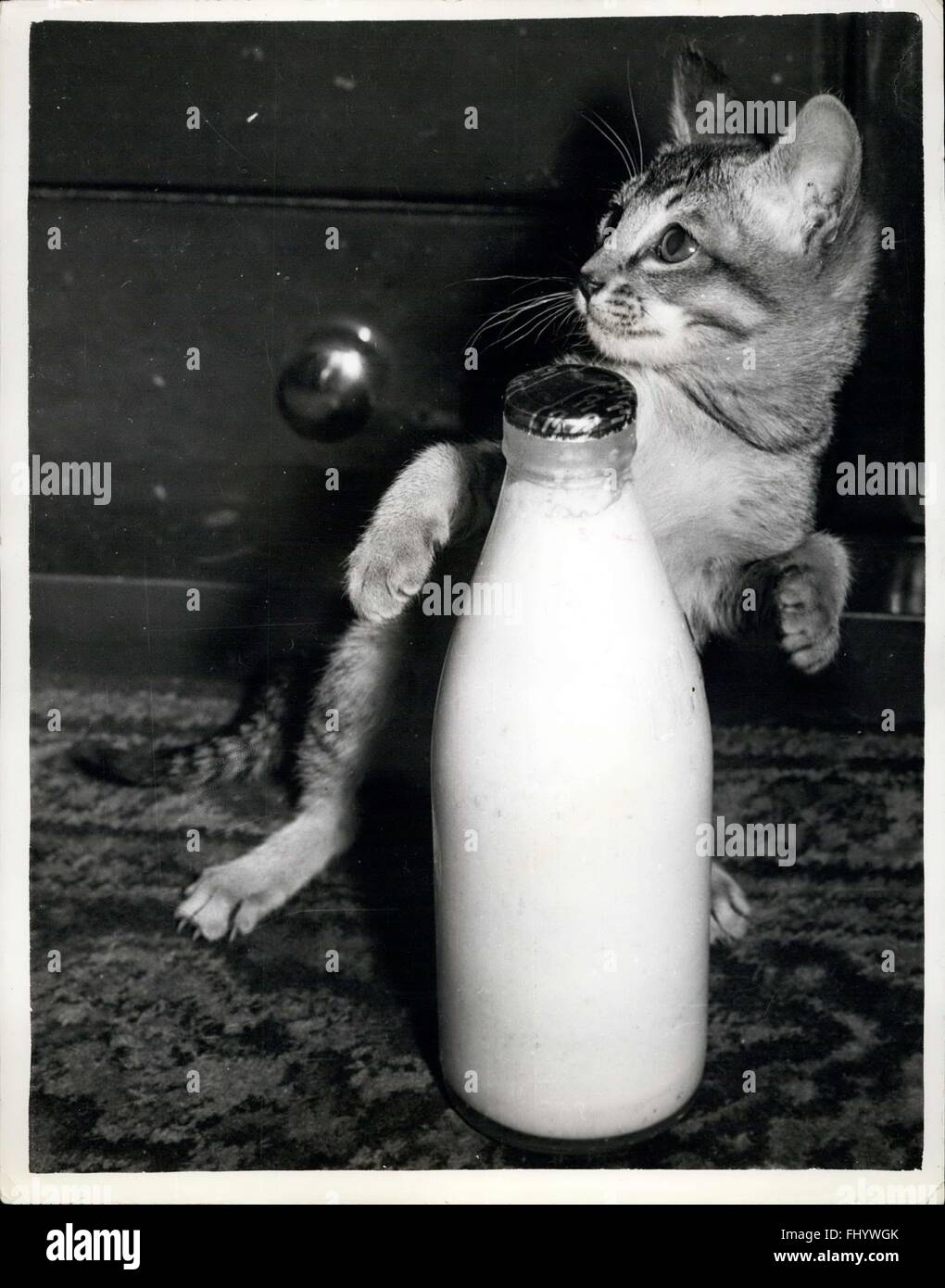 Milk ration hi-res stock photography and images - Alamy