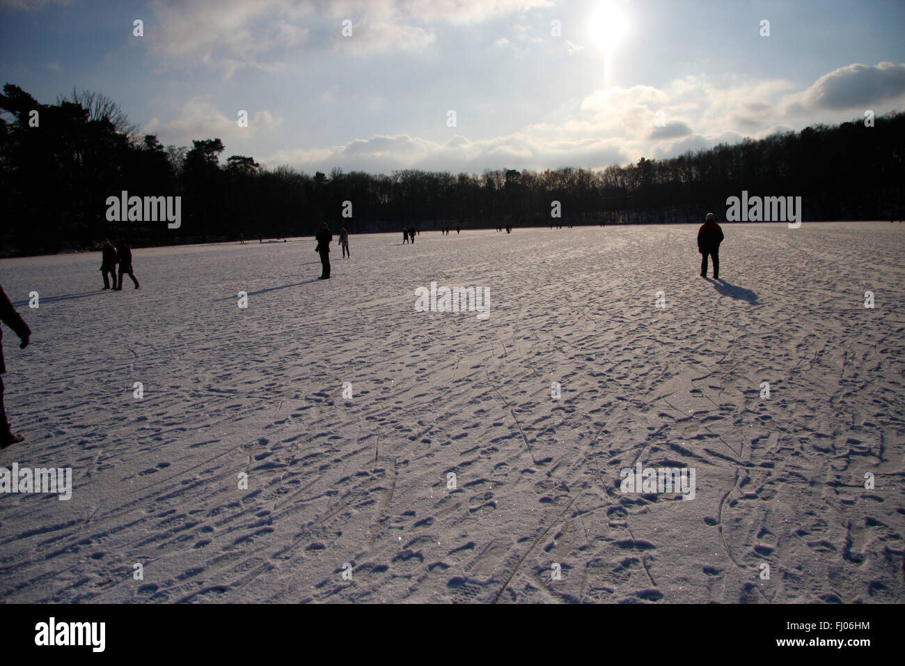 Impressionen: Februar 2012: Seit ueber 2 Wochen hat der Winter Deutschland fest im Griff, mit Tempraraturen bis minus 30 grad Ce Stock Photo