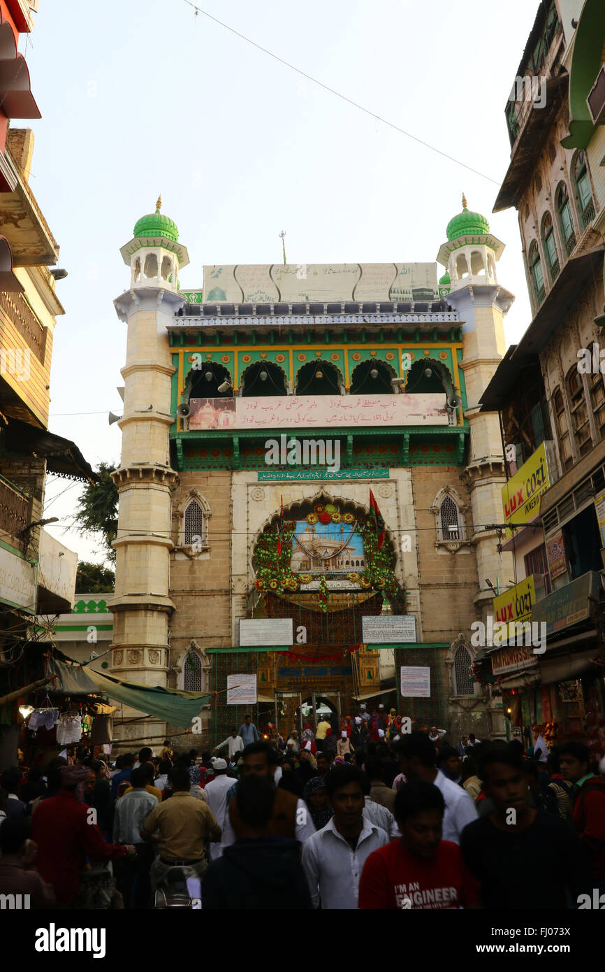 13 Feb 2016. Nizam Gate at Dargah, Tomb of Sufi saint Hazrat Khwaja Gharib Nawaz in Ajmer in Rajasthan India. Stock Photo