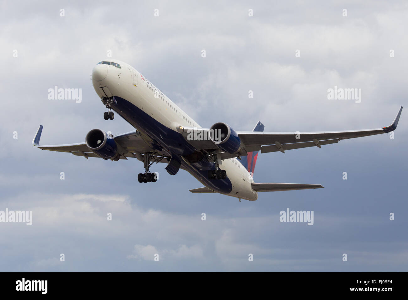 Delta airlines hires stock photography and images Alamy