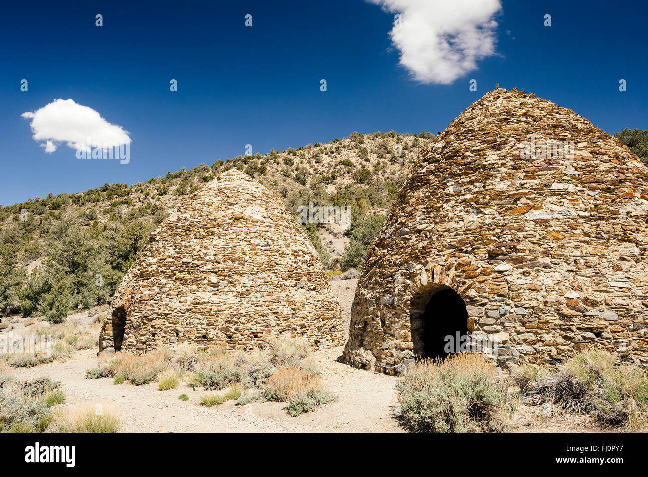 Charcoal kiln kilns hires stock photography and images Alamy