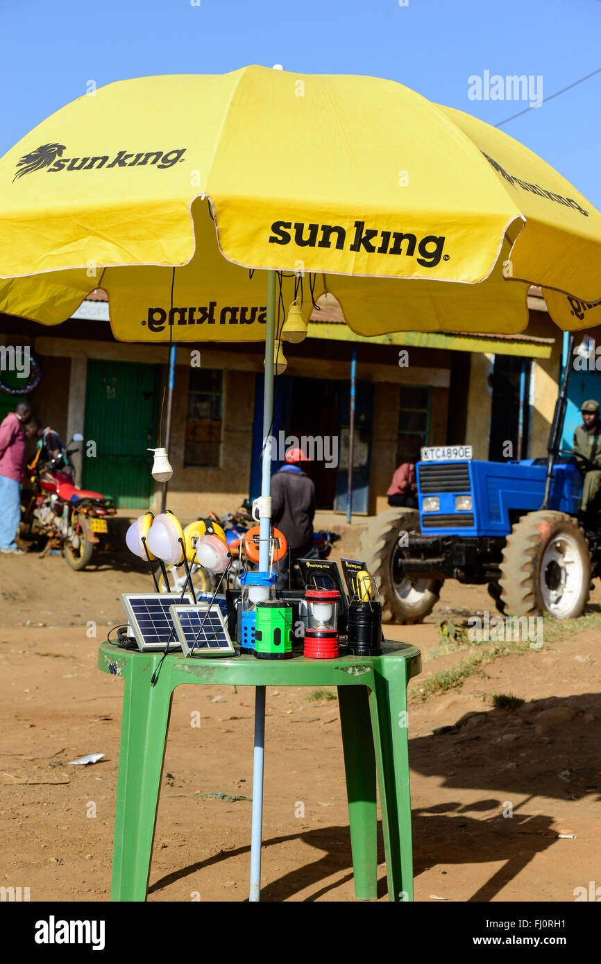 KENYA, Bungoma, solar shop in village Tongare  / KENIA, County Bungoma, Dorf Tongare, Markt mit Sun King Stand fuer Solarpanel und Solarlampen Stock Photo